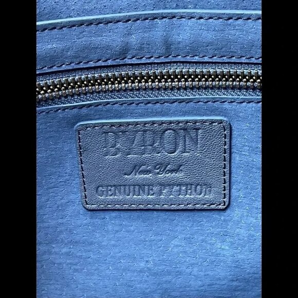 Byron New York Genuine Python LeatherBucketHandbag - Picture 11 of 16